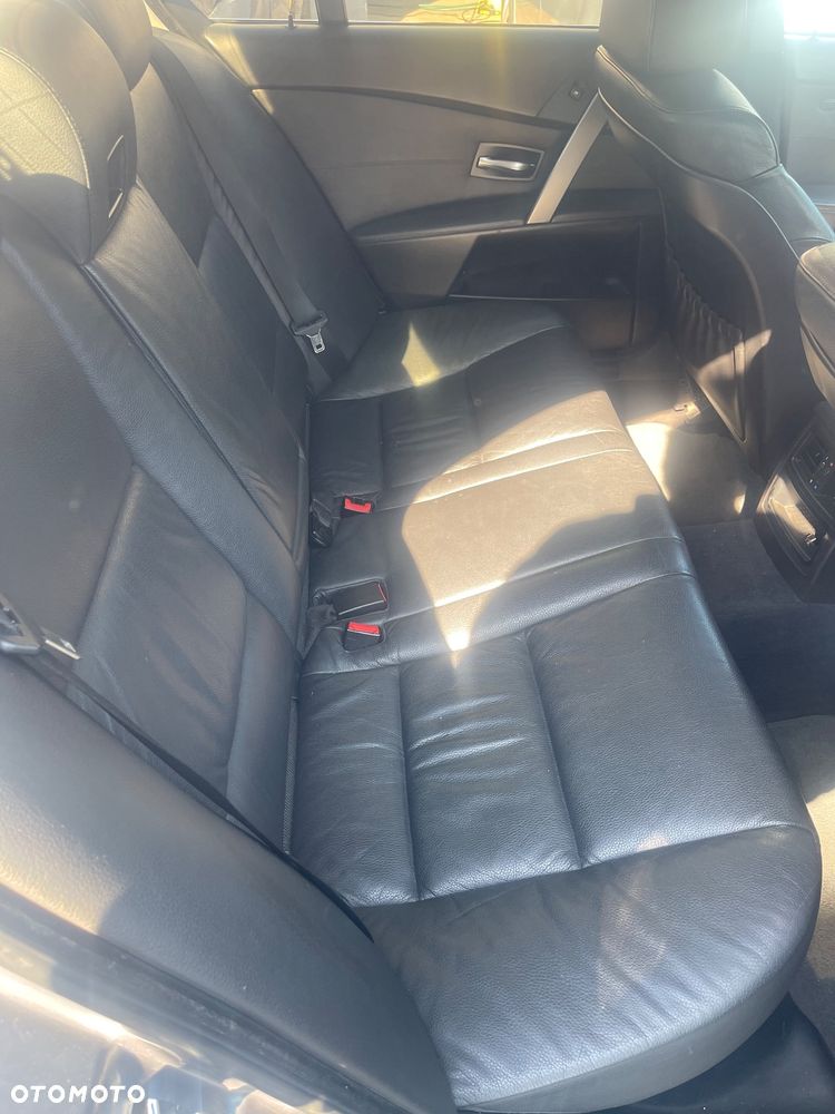 BMW Seria 5 525d - 3