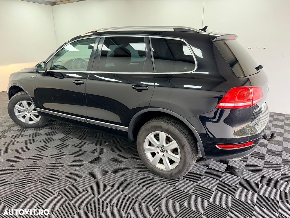 Volkswagen Touareg 3.0 V6 TDI BMT - 29