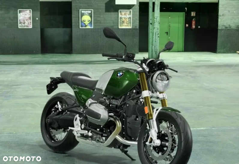 BMW R - 9
