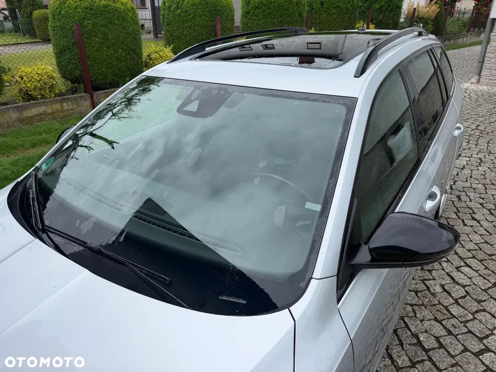 Skoda Octavia 2.0 TDI DSG RS - 2