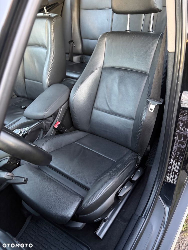 BMW X1 xDrive20d - 25