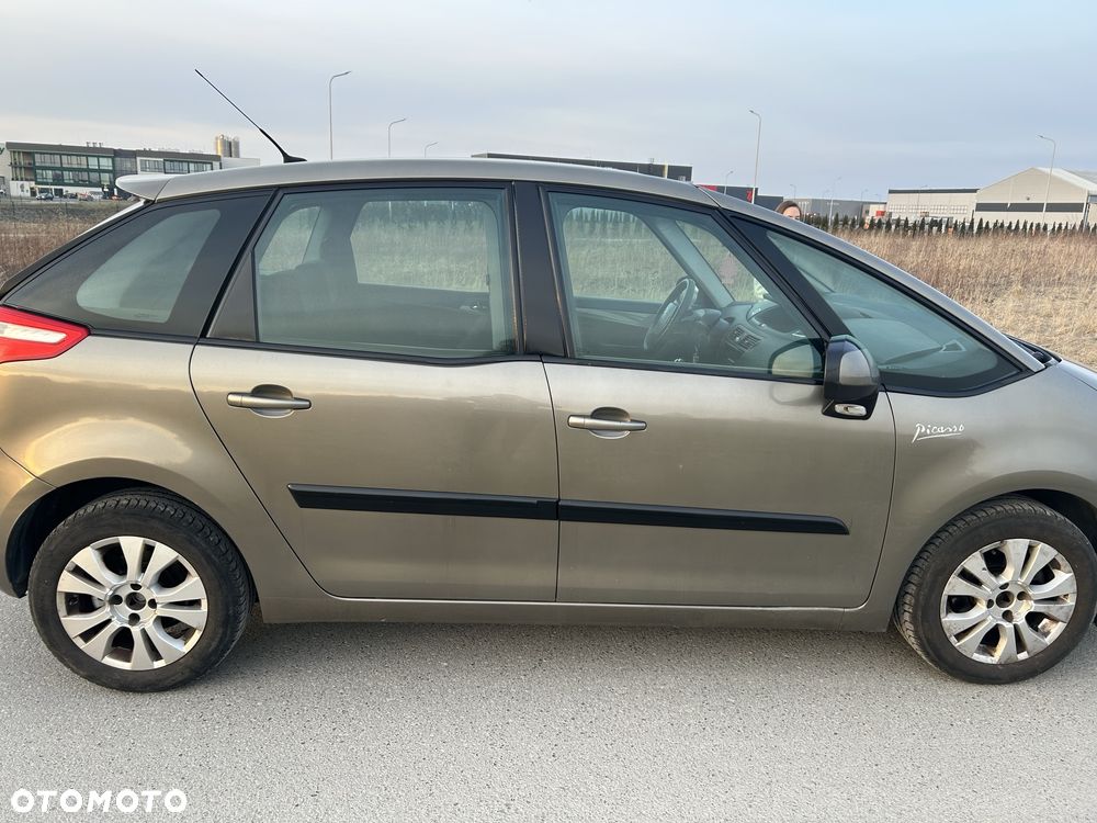 Citroën C4 Picasso - 6
