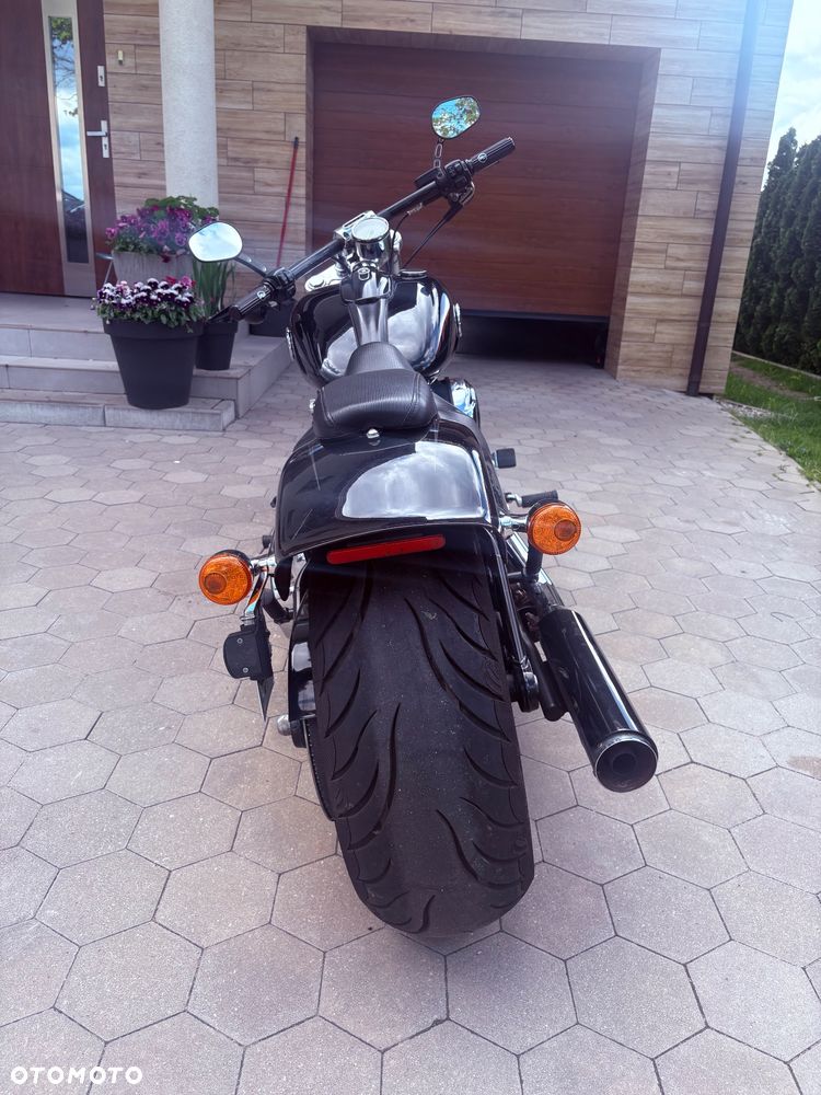 Harley-Davidson FXSB Breakout - 3