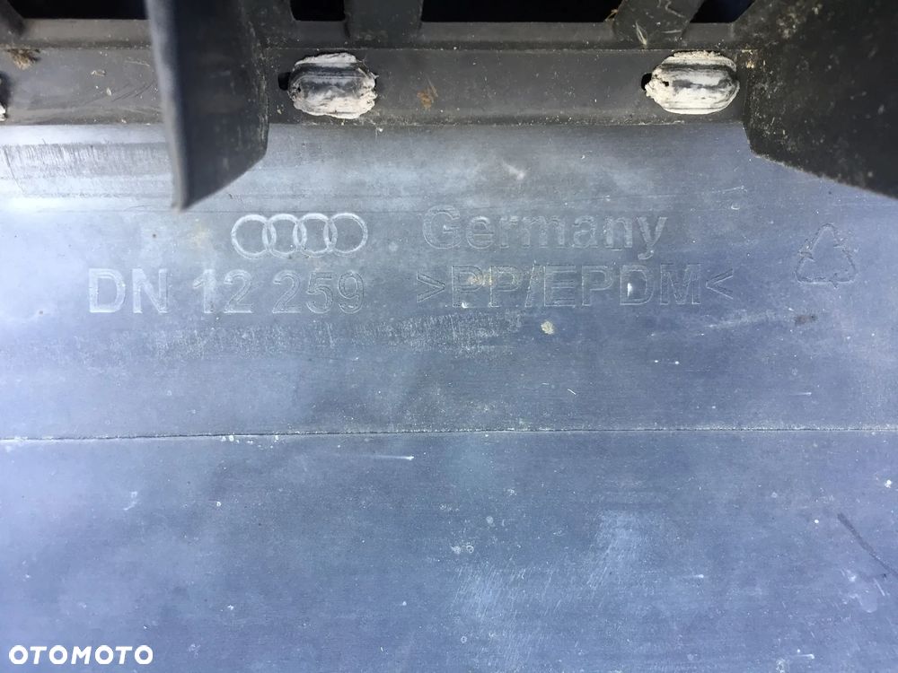 AUDI A6 C5 SEDAN 97-01 ZDERZAK TYLNY TYŁ - 11