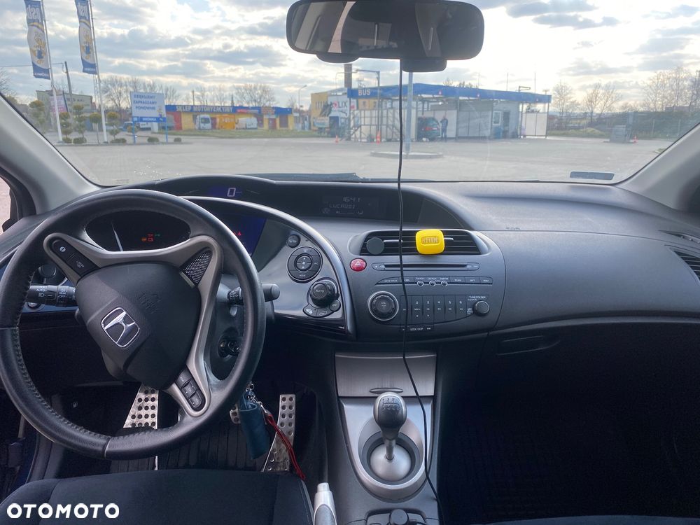 Honda Civic 1.4 Comfort - 11