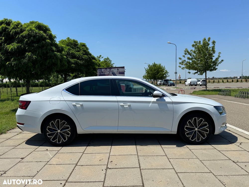 Skoda Superb 2.0 TDI Style - 15