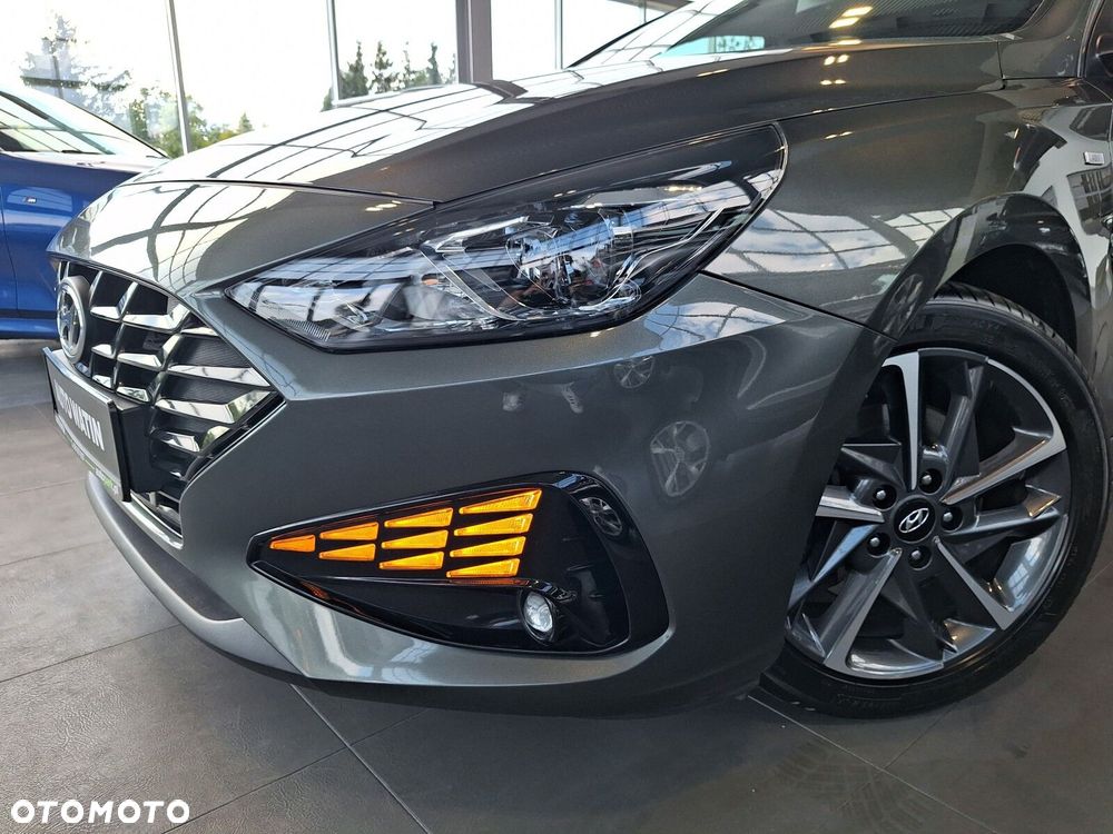 Hyundai i30 1.5 T-GDI 48V Smart DCT - 13
