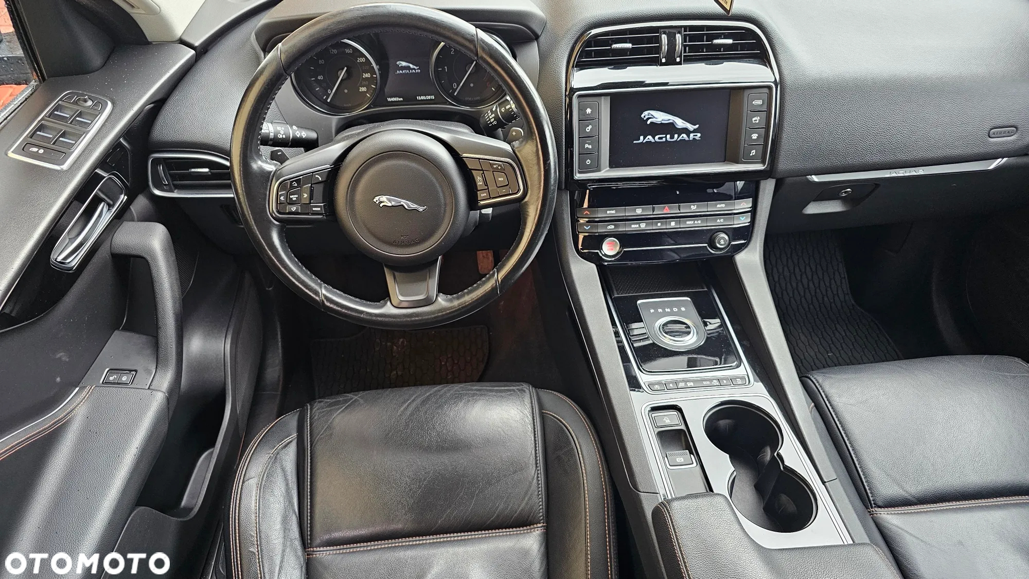 Jaguar F-Pace 2.0 i4D AWD Prestige - 8