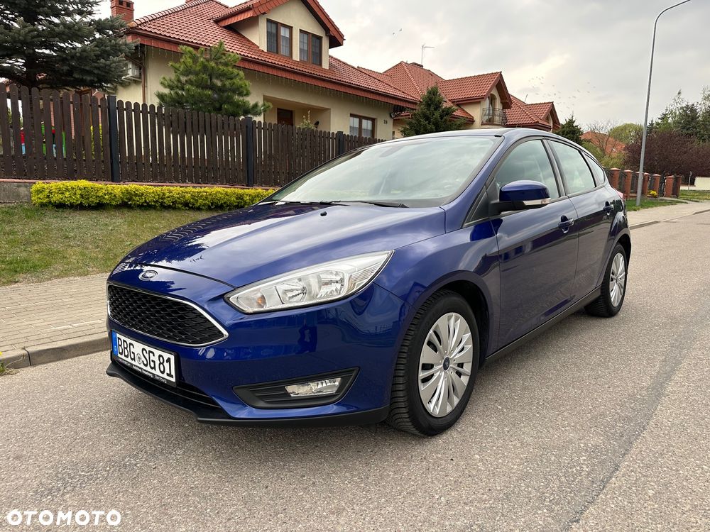 Ford Focus 1.0 EcoBoost Titanium - 1
