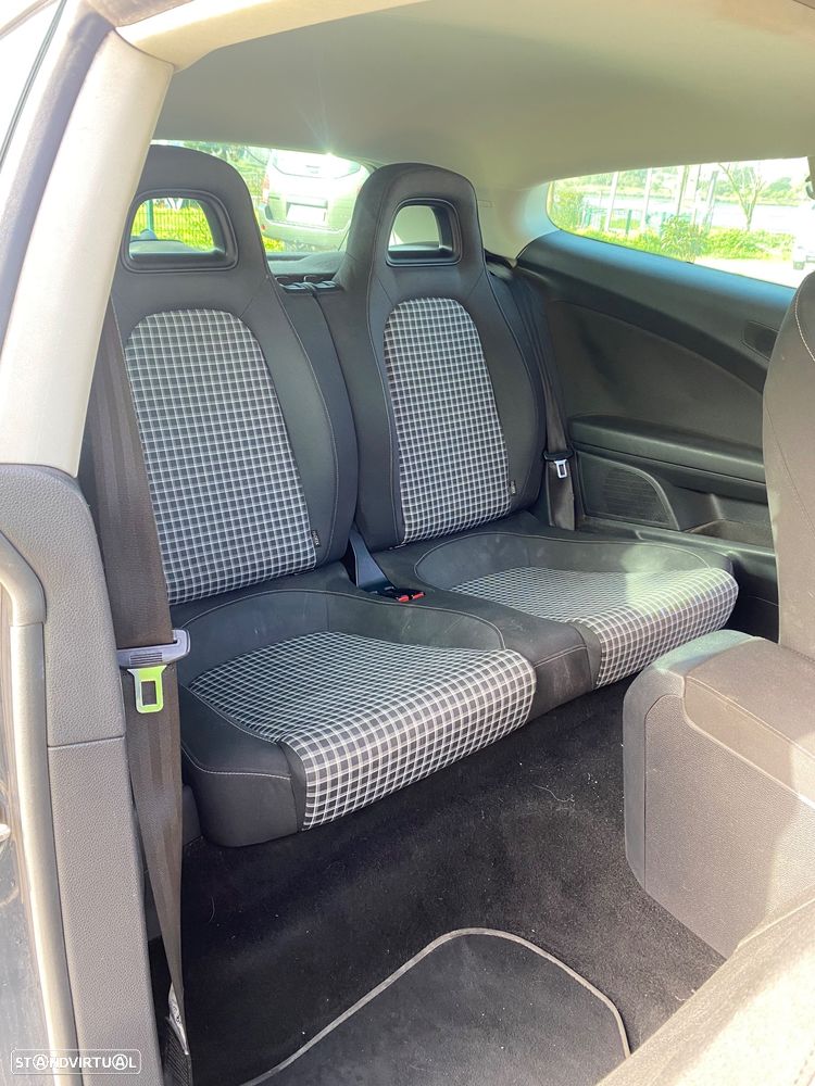 VW Scirocco 2.0 TDI Sport - 8