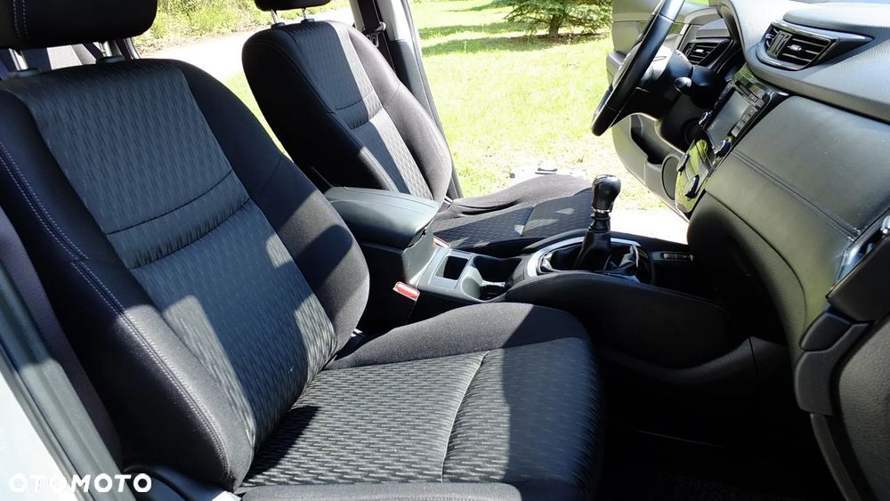 Nissan X-Trail 1.6 DCi Tekna 2WD - 17