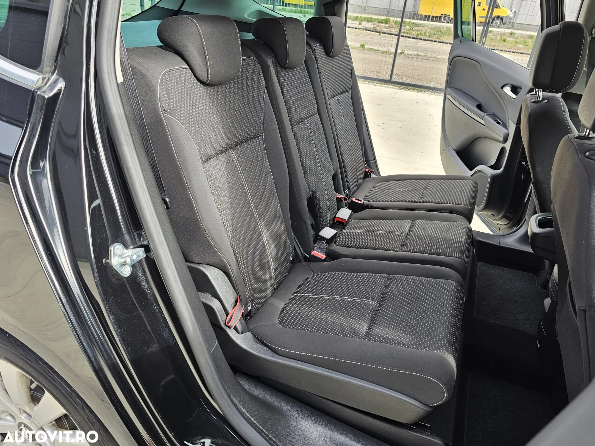 Opel Zafira 1.6 D Start/Stop Business Innovation - 20