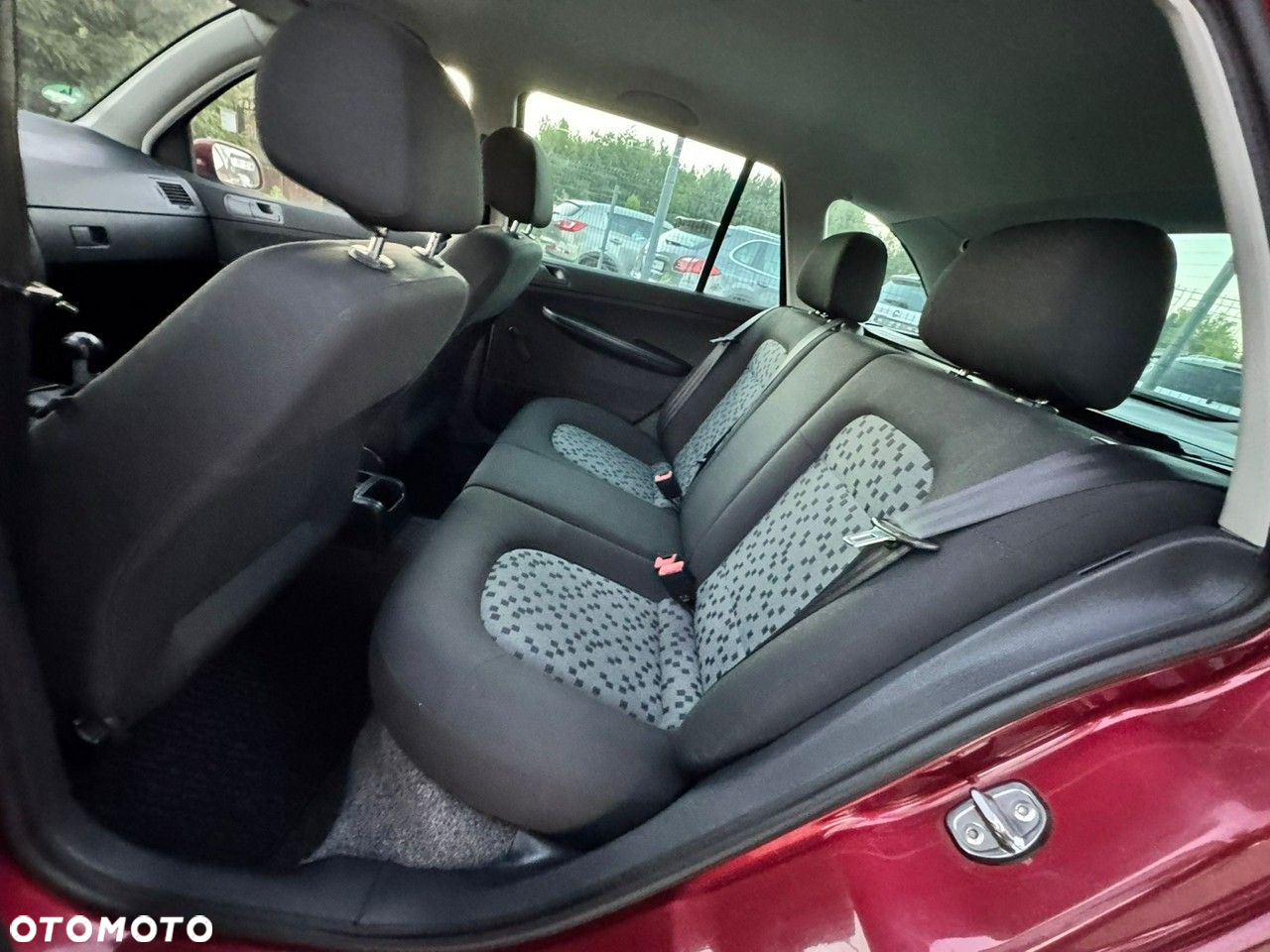 Skoda Fabia 1.4 16V Active - 15