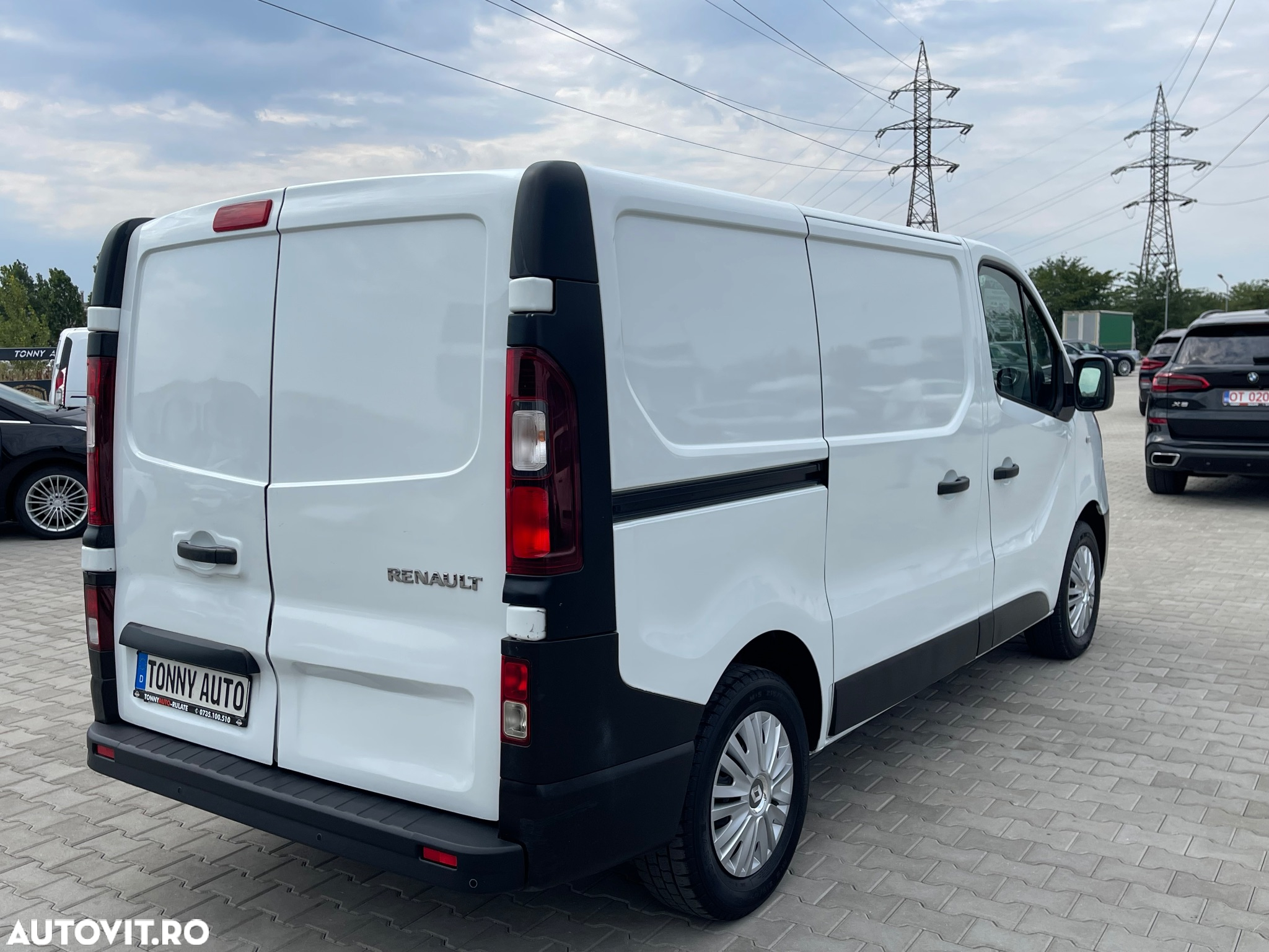 Renault Trafic - 6