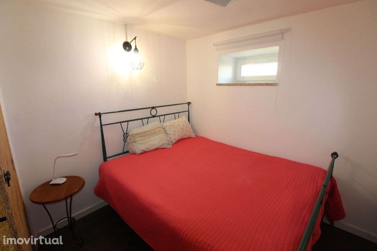 Moradia em Pedra Totalmente Recuperada - Grande imagem: 5/16