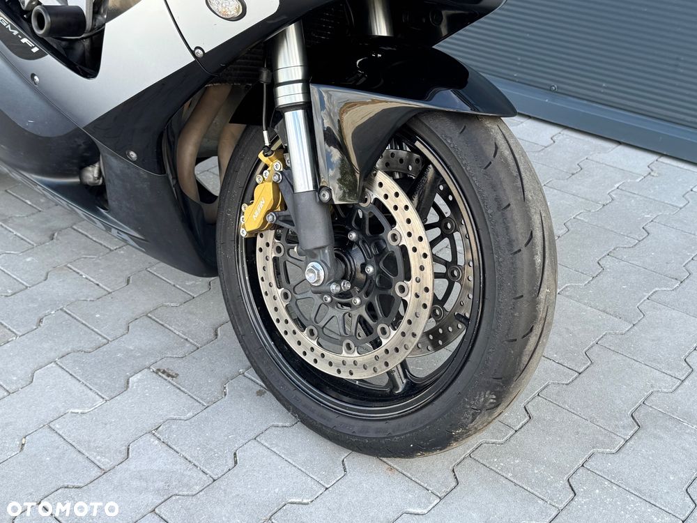 Honda CBR - 8