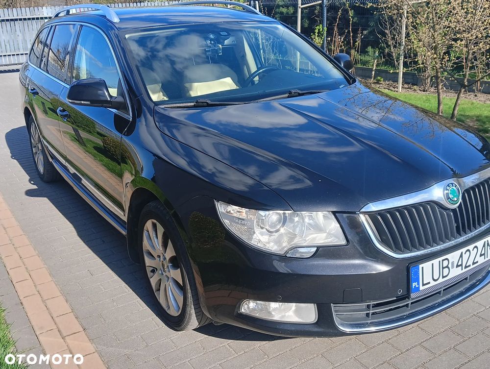 Skoda Superb 2.0 TDI DSG Elegance - 1