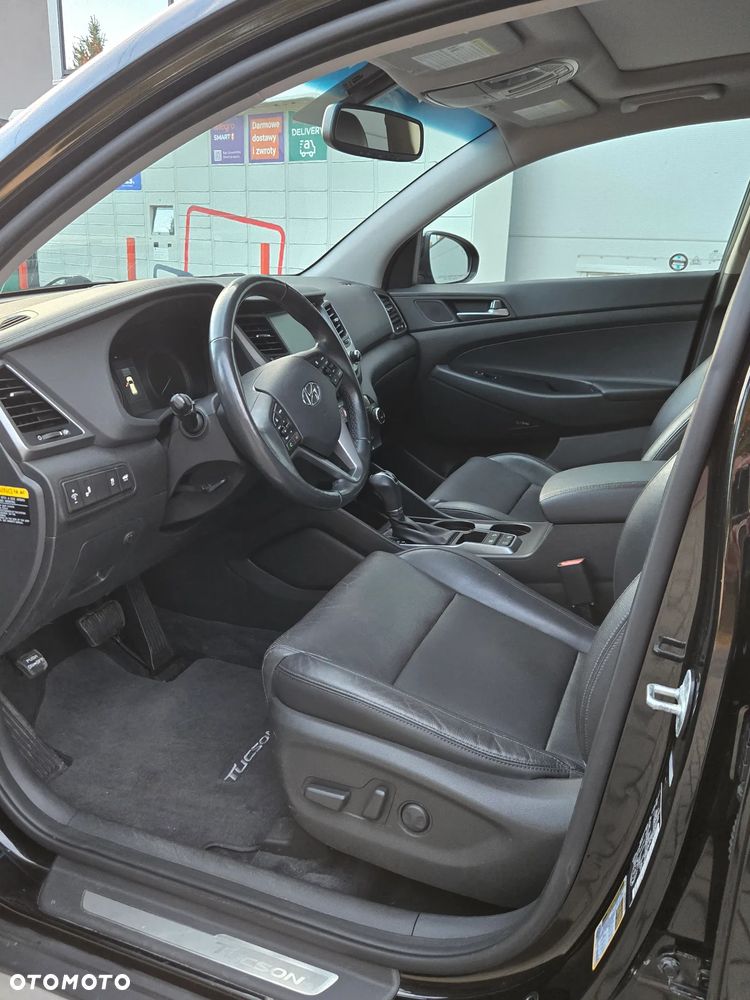 Hyundai Tucson - 12