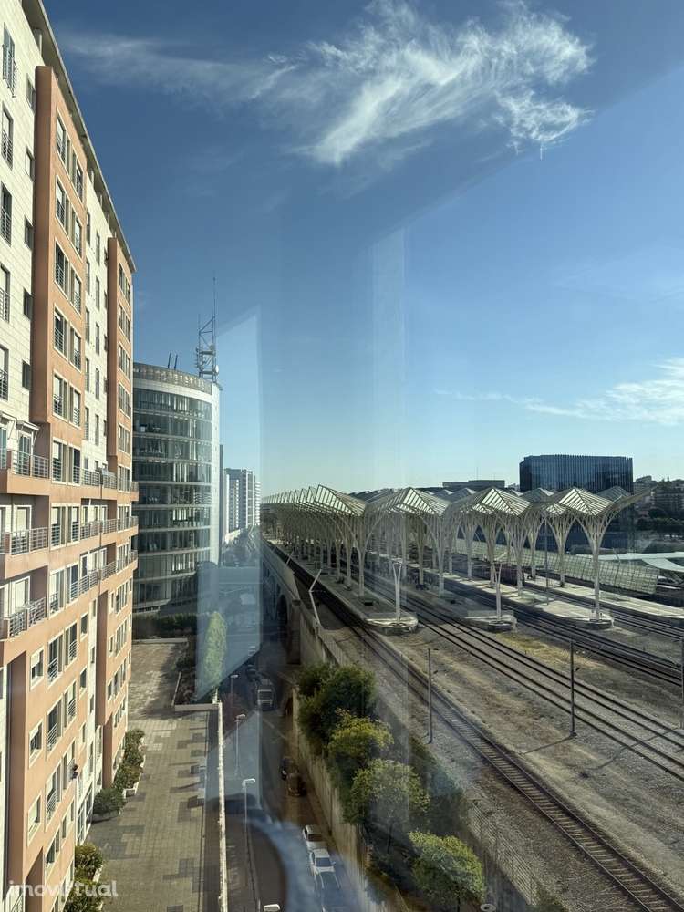 Escritório com vista panorâmica no coração do Parque das Nações - Grande imagem: 2/14