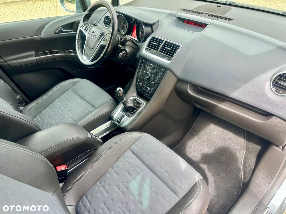 Opel Meriva 1.4 T Cosmo - 12