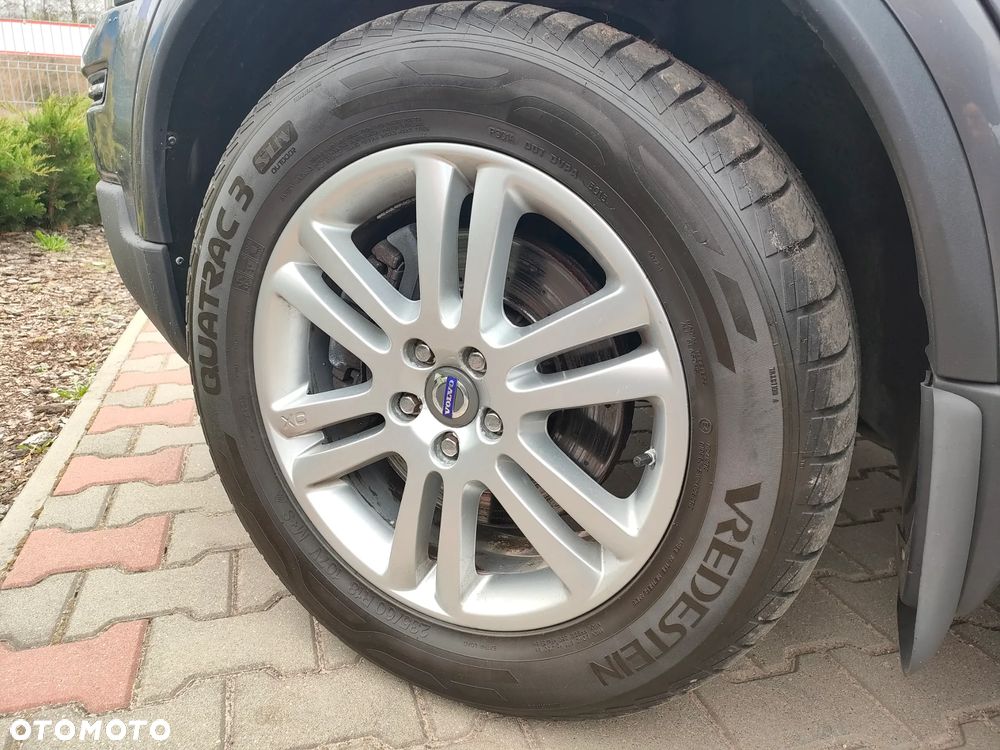 Volvo XC 90 - 29