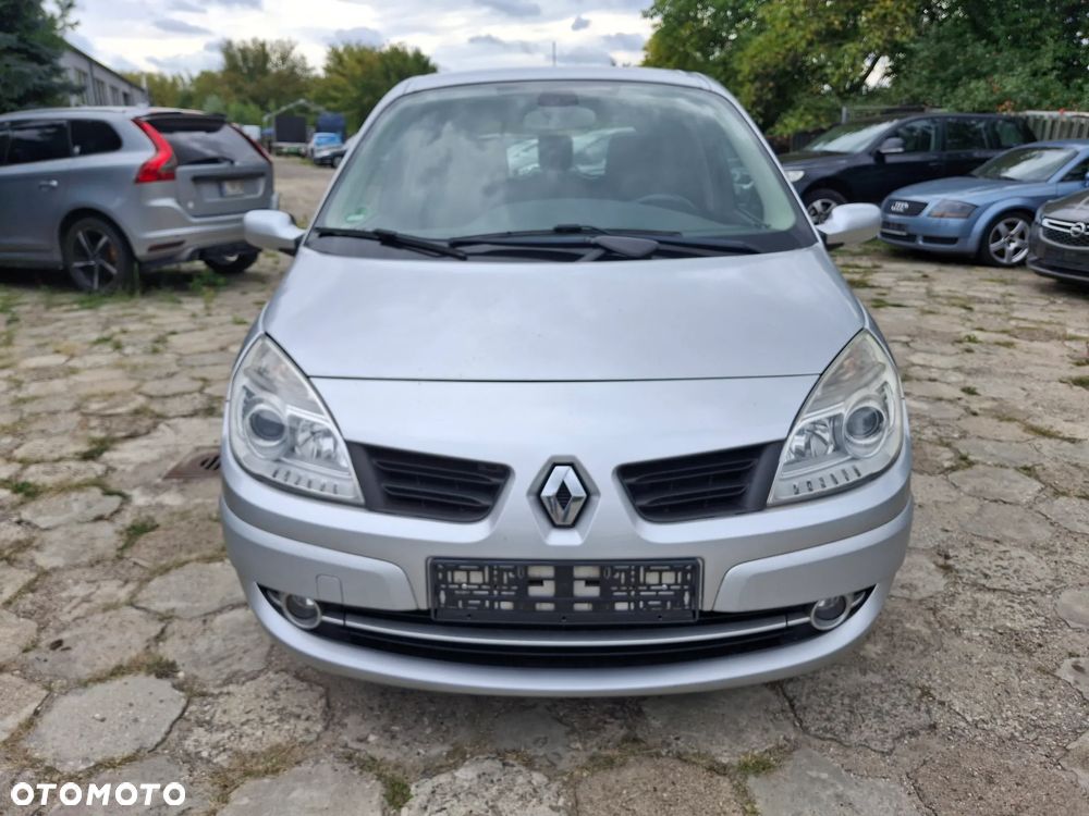 Renault Scenic 1.6 16V Confort Privilege - 6