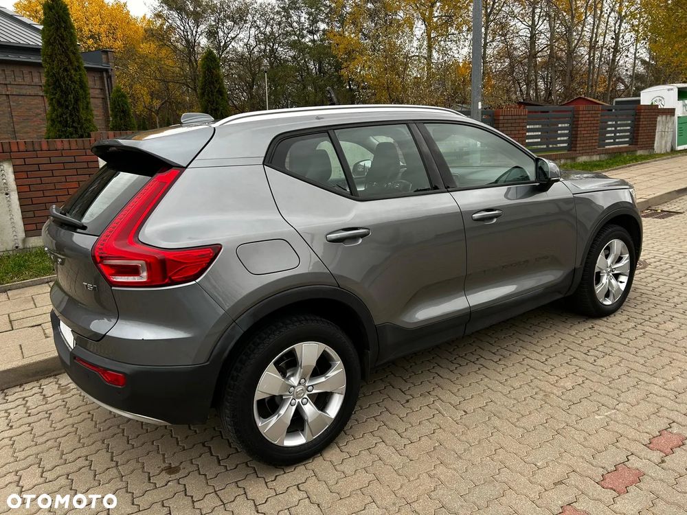 Volvo XC 40 T5 AWD Momentum - 11