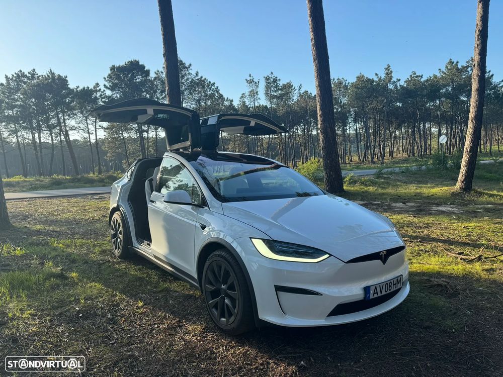 Tesla Model X Plaid AWD - 2