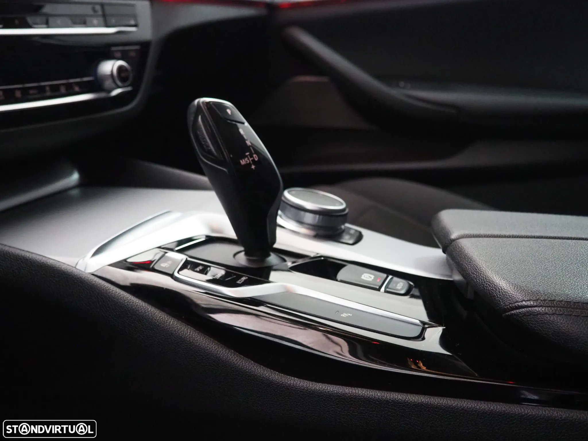 BMW 520 d xDrive Line Luxury Auto - 22