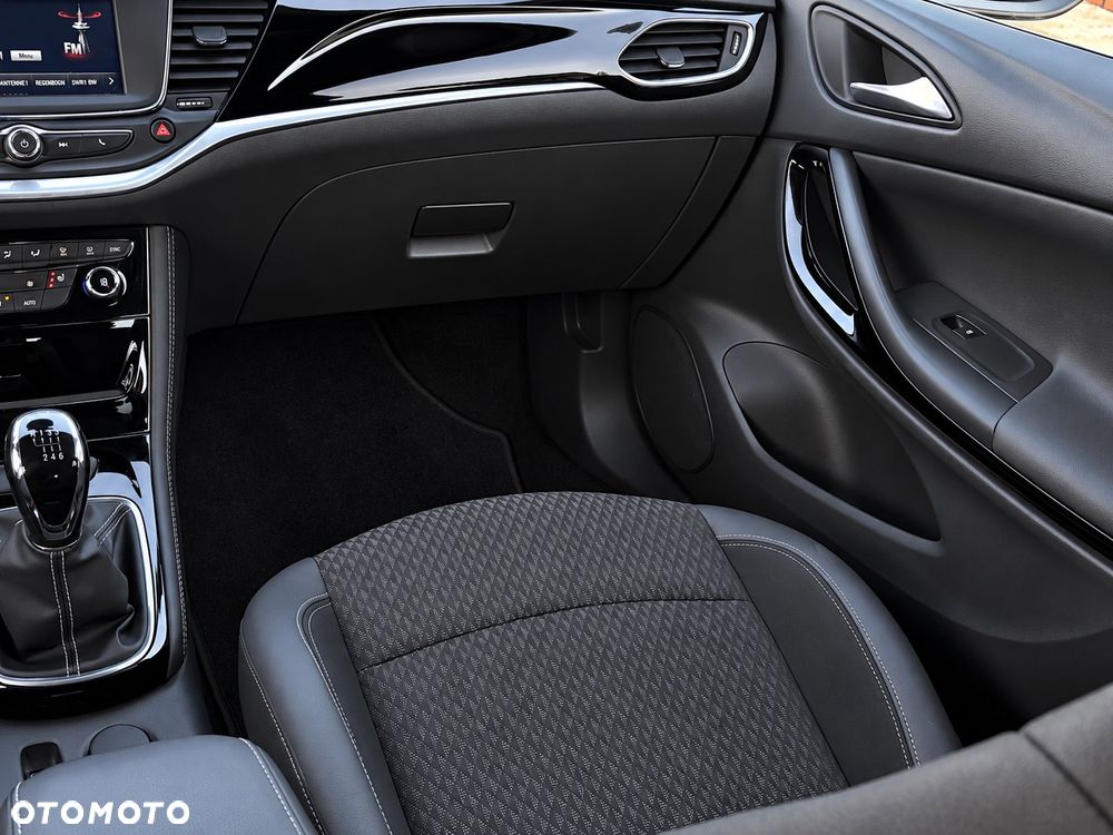 Opel Astra 1.4 T Dynamic - 13