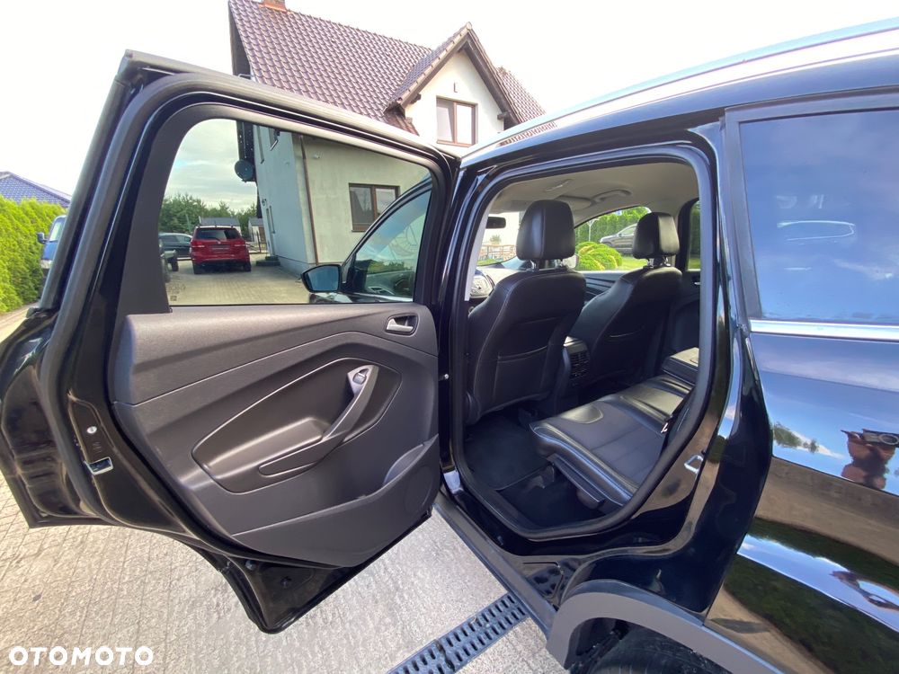 Ford Kuga 2.0 TDCi 4x4 Titanium - 31