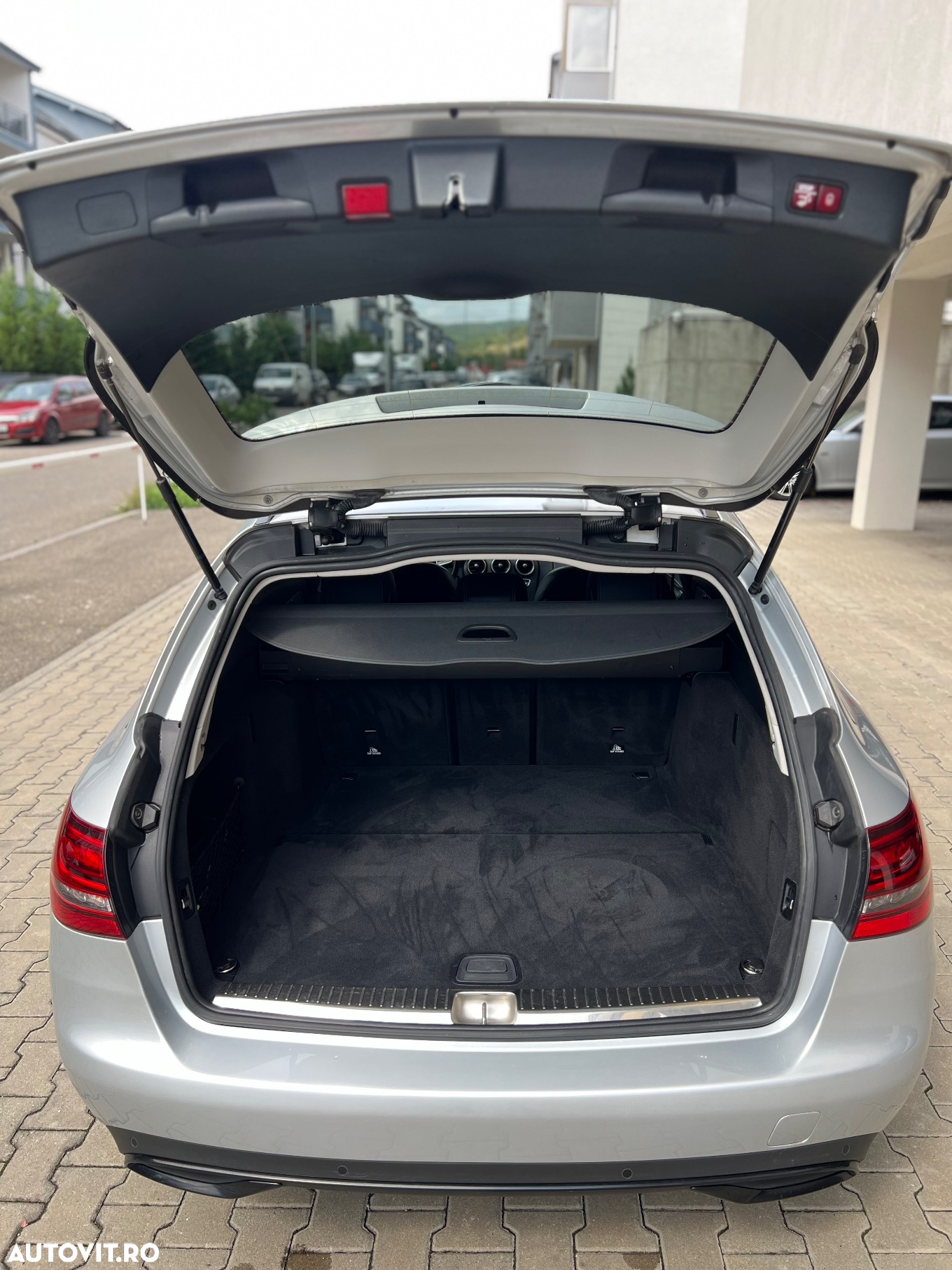 Mercedes-Benz C 220 d T 9G-TRONIC Avantgarde - 16