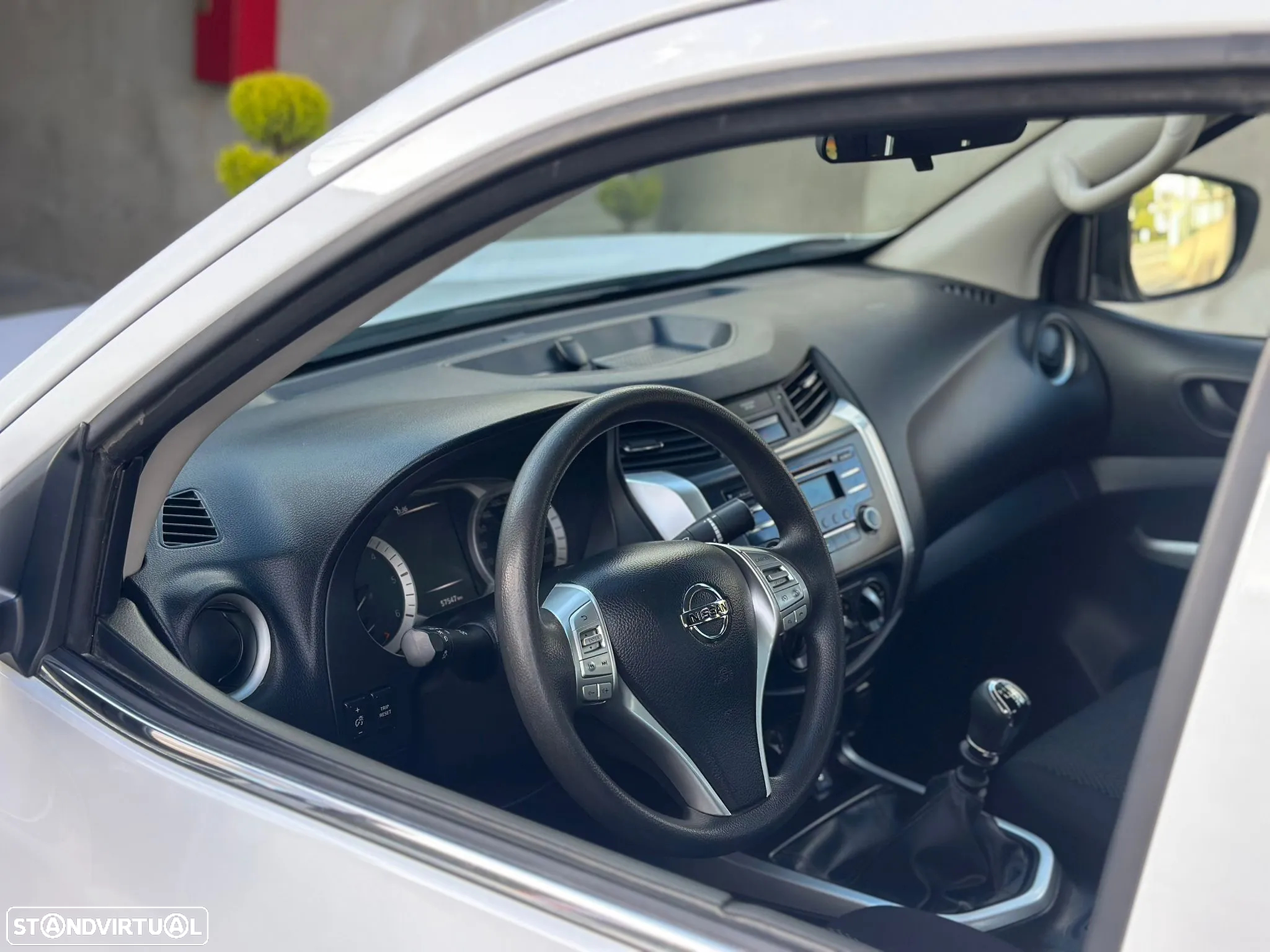 Nissan Navara 2.3 dCi 4x4 - 10