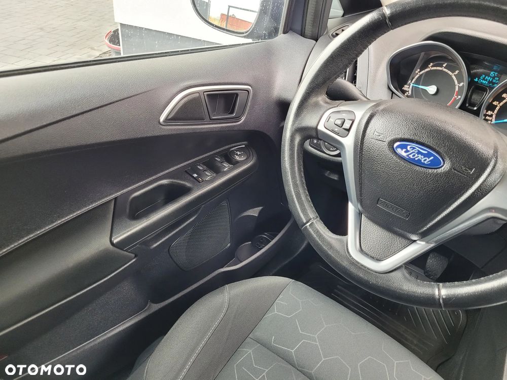 Ford B-MAX - 15