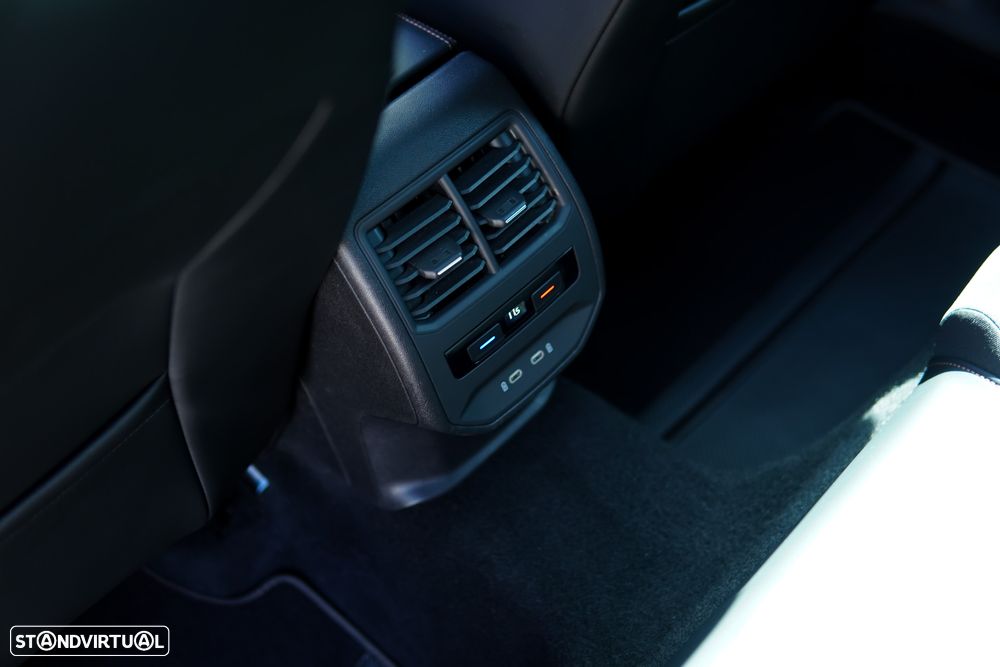 Cupra Formentor 1.4 e-Hybrid Sport DSG - 16