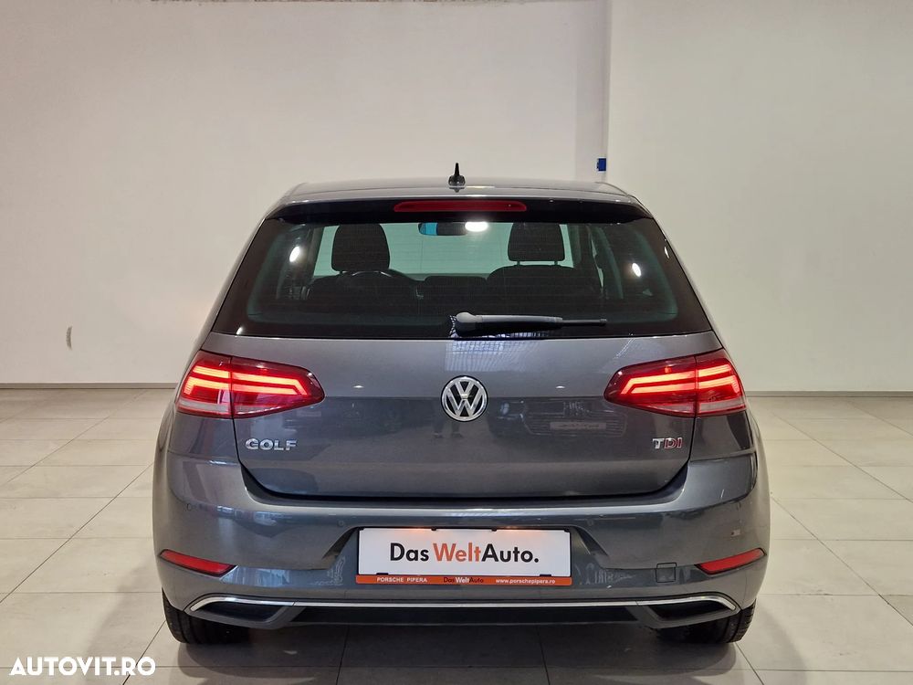 Volkswagen Golf 1.6 TDI Comfortline - 8