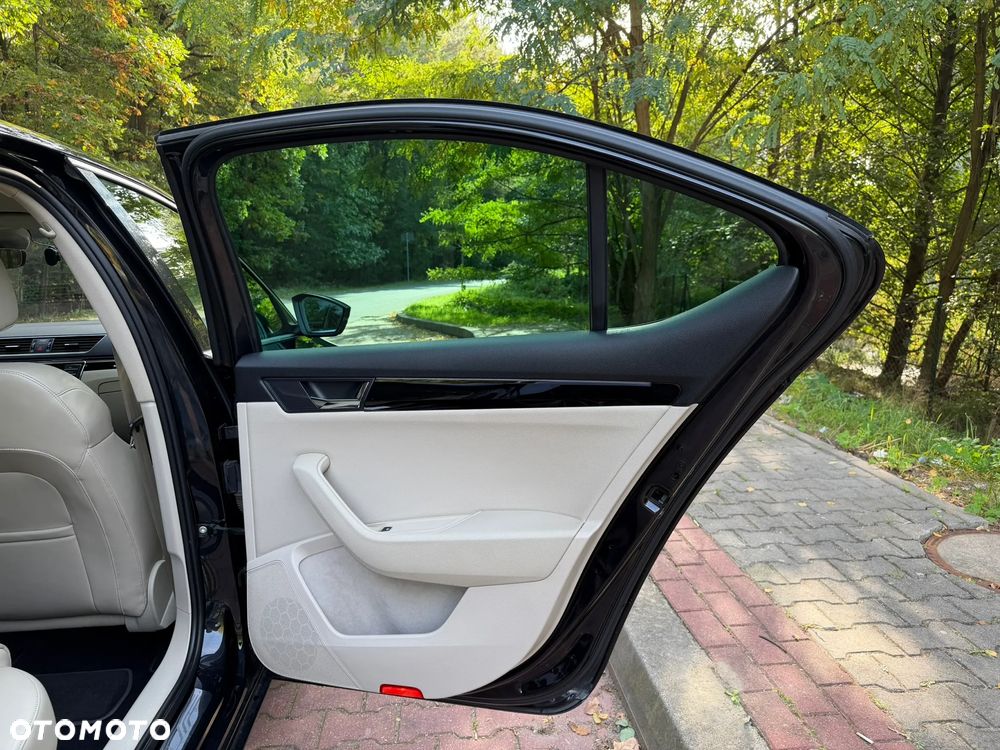 Skoda Superb - 25