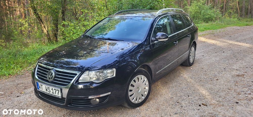 Volkswagen Passat - 1