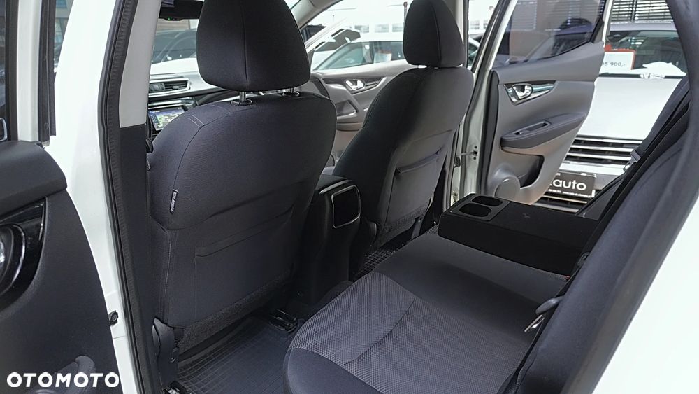 Nissan Qashqai 1.2 DIG-T N-Connecta - 17