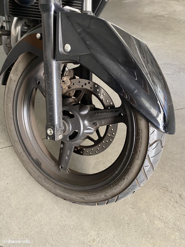 Suzuki Inazuma 250 - 10