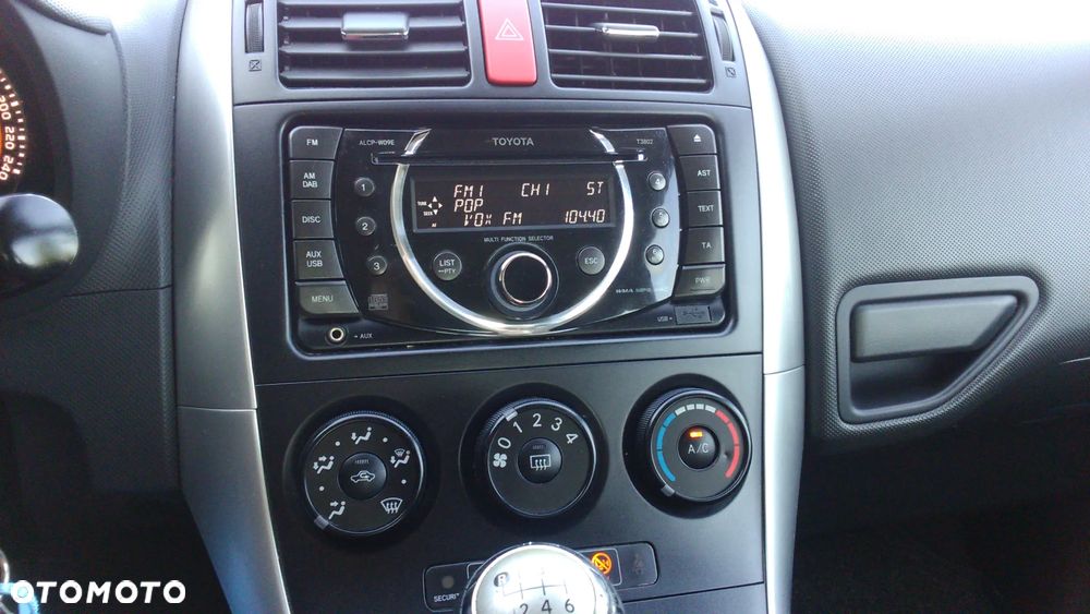 Toyota Auris 1.6 Comfort - 15