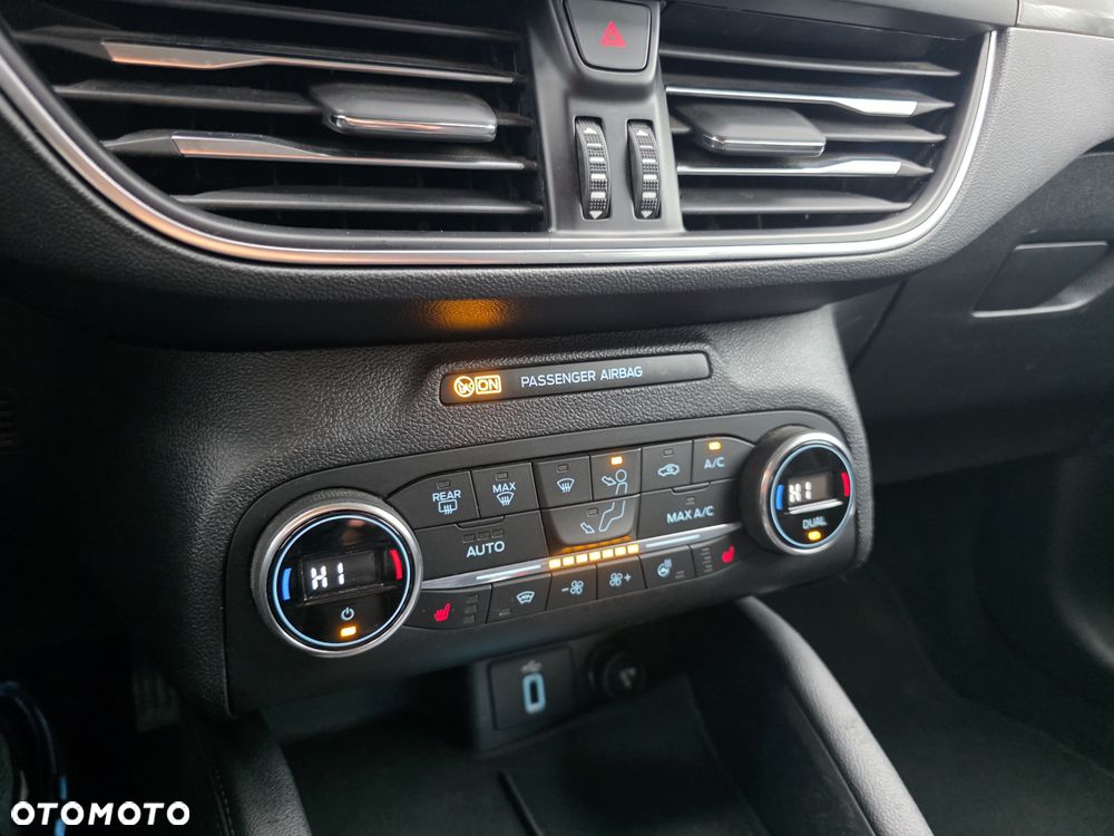 Ford Focus - 13