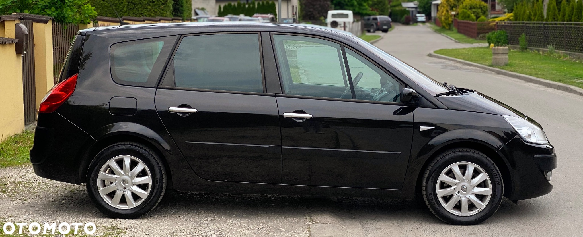Renault Grand Scenic 2.0 16V Turbo Dynamique - 4
