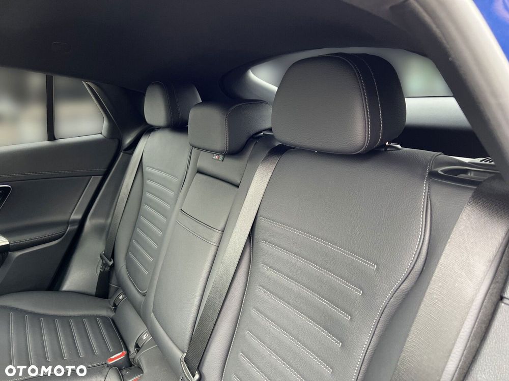 Mercedes-Benz GLC 300 mHEV 4-Matic AMG Line - 18