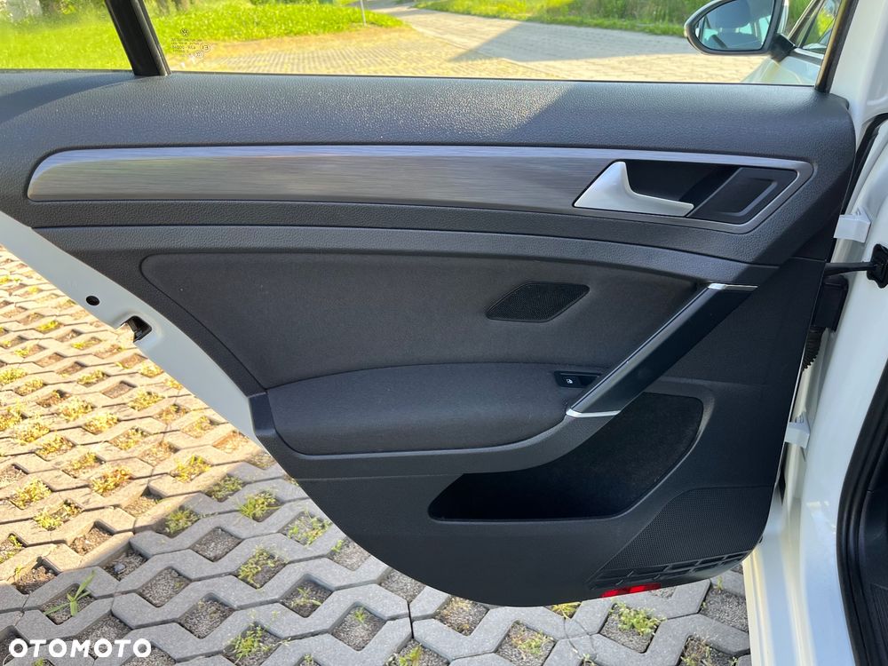 Volkswagen Golf 1.6 TDI BMT Comfortline - 16