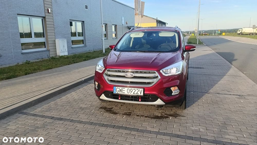 Ford Kuga 1.5 EcoBoost FWD Titanium ASS GPF - 3