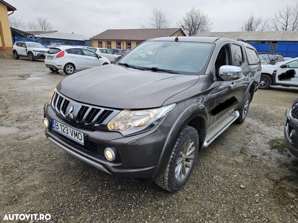 Mitsubishi L200 Double Cab M/T Intense - 30