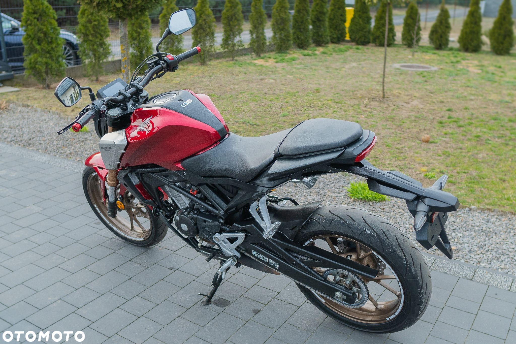 Honda CB - 10