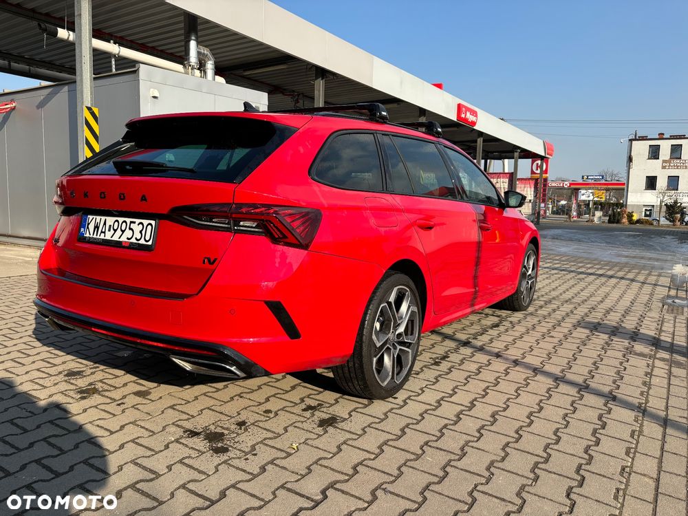 Skoda Octavia 1.4 TSI DSG RS - 16