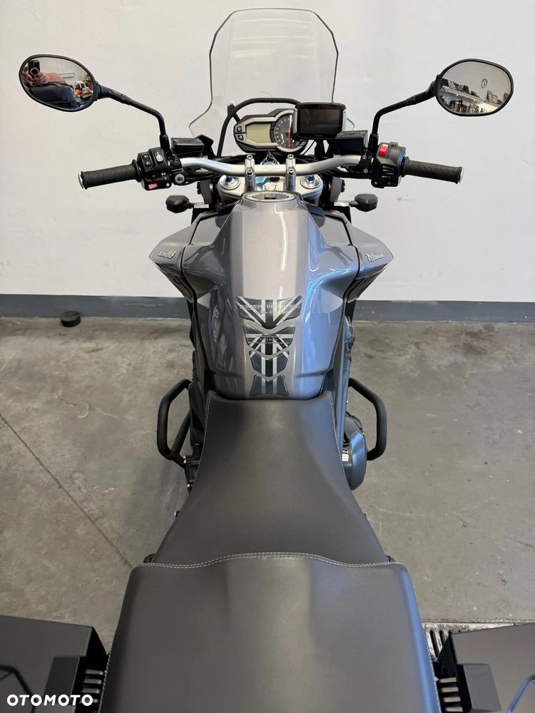 Triumph Tiger - 37